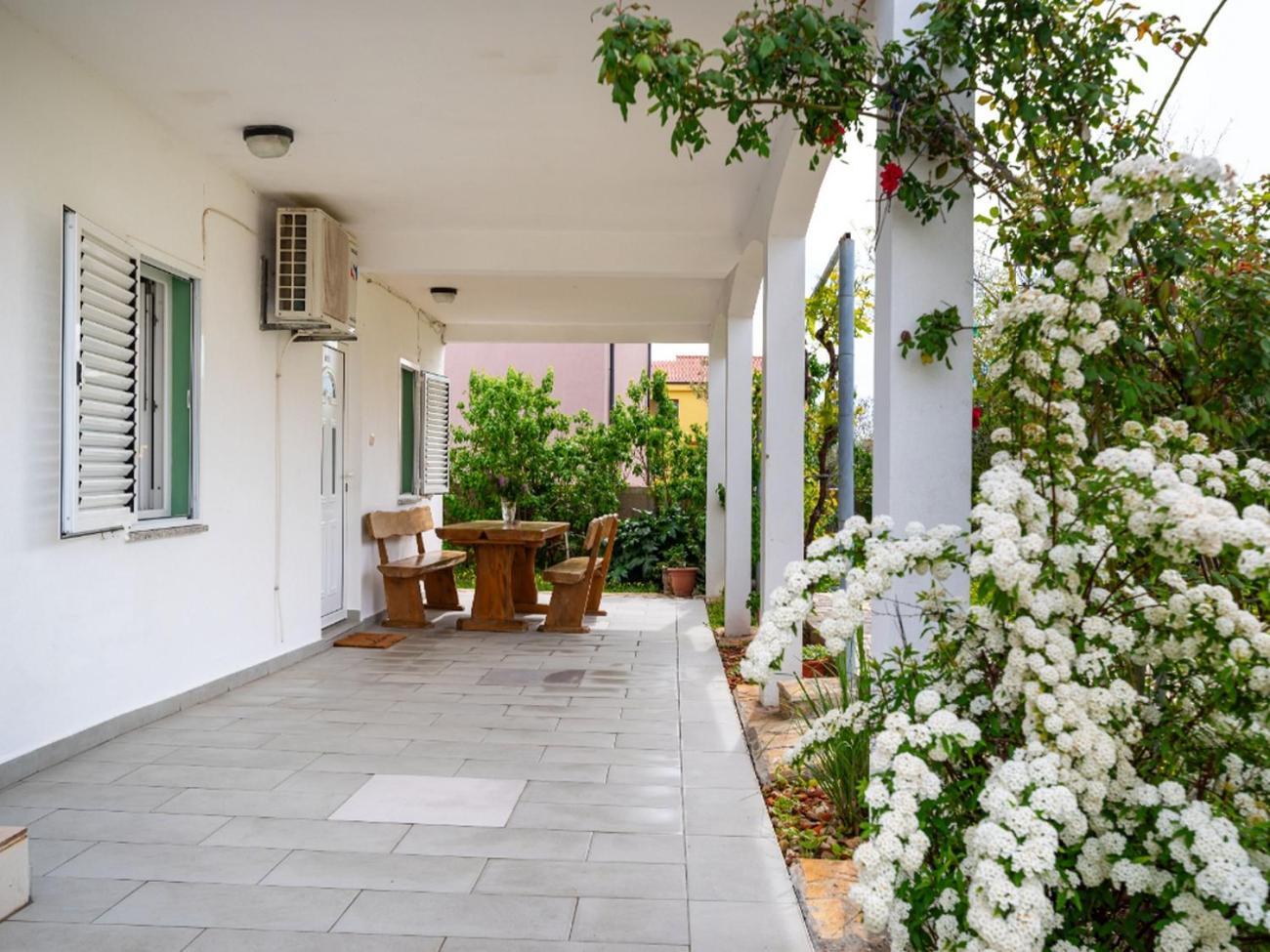 Apartments With A Parking Space Nin, Zadar - 10414 Luaran gambar